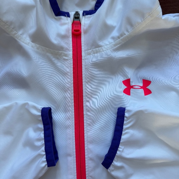 Under Armour Girl's Youth Windbreaker Jacket - Picture 3 of 6